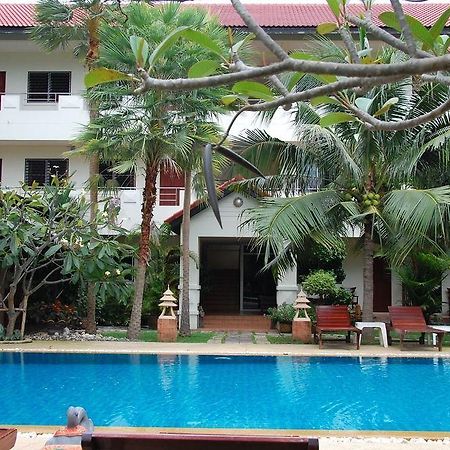 ศิริกาญจน์ เรสซิเดนซ์ แอนด์ ลักชัวรี อพาร์ตเมนท์ Hotel Pattaya ภายนอก รูปภาพ