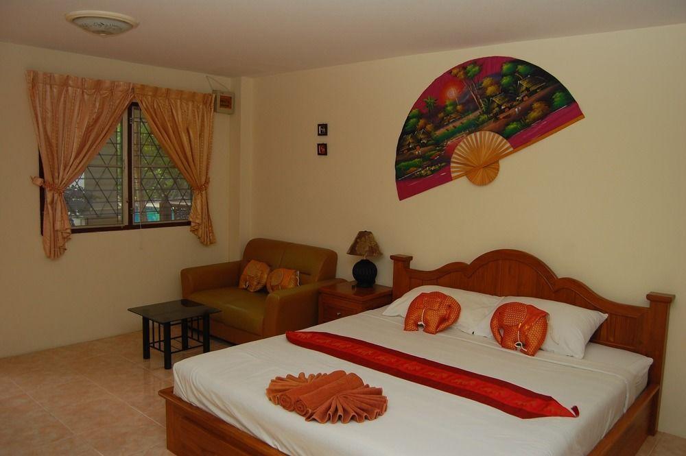 ศิริกาญจน์ เรสซิเดนซ์ แอนด์ ลักชัวรี อพาร์ตเมนท์ Hotel Pattaya ภายนอก รูปภาพ