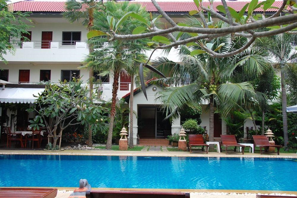 ศิริกาญจน์ เรสซิเดนซ์ แอนด์ ลักชัวรี อพาร์ตเมนท์ Hotel Pattaya ภายนอก รูปภาพ