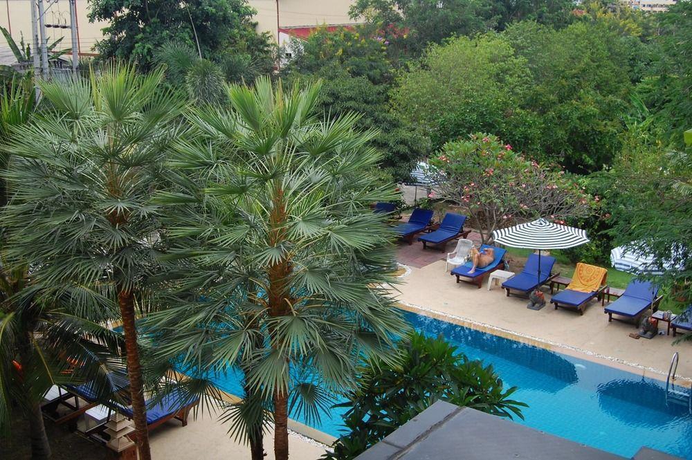 ศิริกาญจน์ เรสซิเดนซ์ แอนด์ ลักชัวรี อพาร์ตเมนท์ Hotel Pattaya ภายนอก รูปภาพ