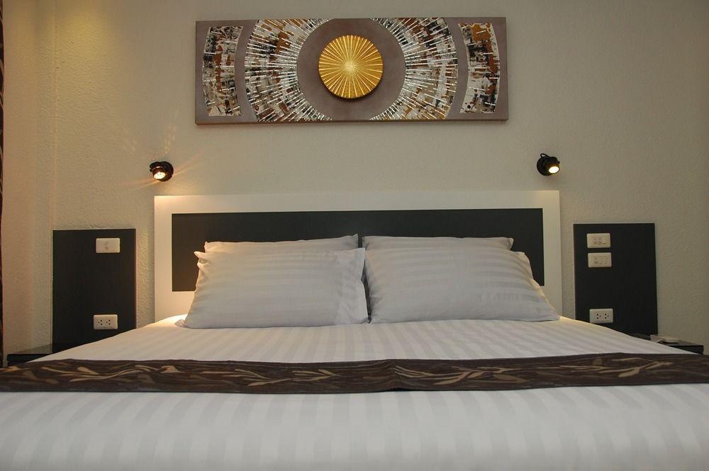 ศิริกาญจน์ เรสซิเดนซ์ แอนด์ ลักชัวรี อพาร์ตเมนท์ Hotel Pattaya ภายนอก รูปภาพ